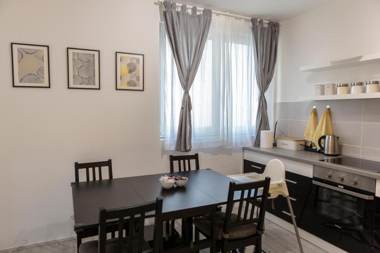 Apartman Pletisanak Gornji Milanovac Extérieur photo